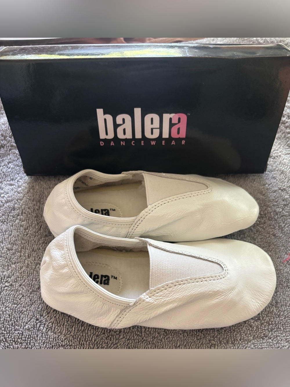 NEW Balera Dancewear Girls White Acro Shoes - Picture 3 of 6